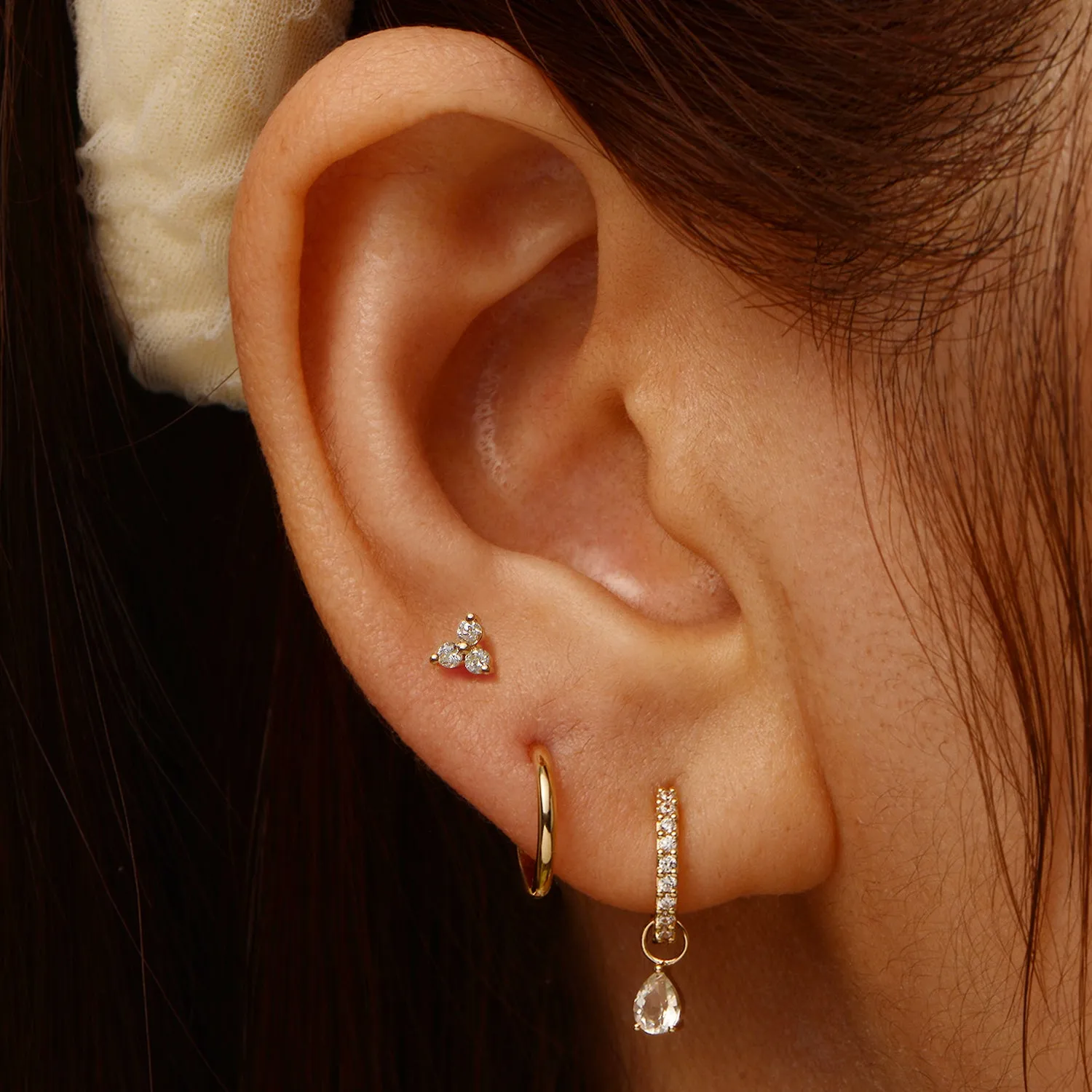 14k Plain Huggies