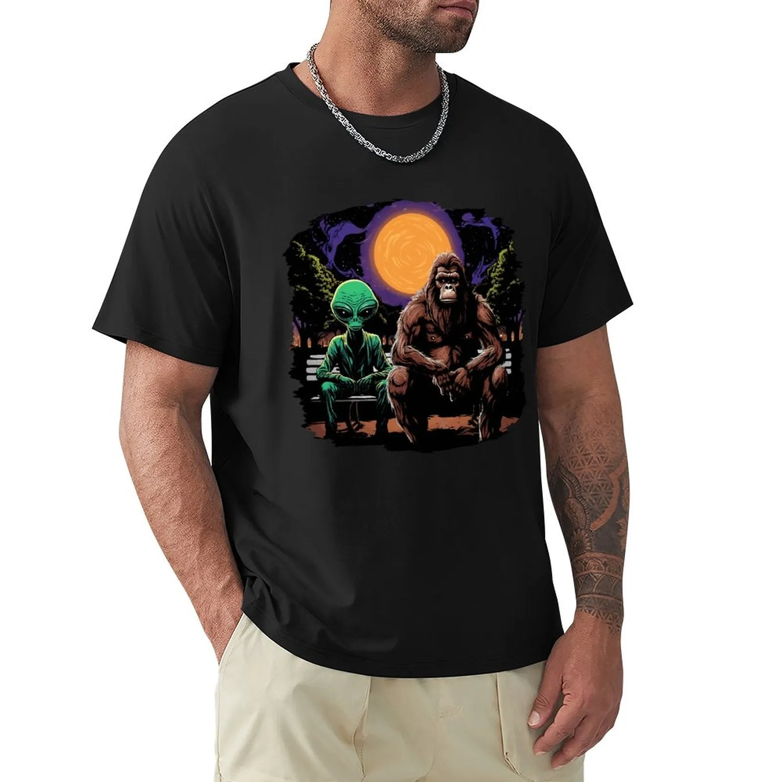 Bigfoot, Sasquatch with Alien, Short Sleeve Cotton T-shirt