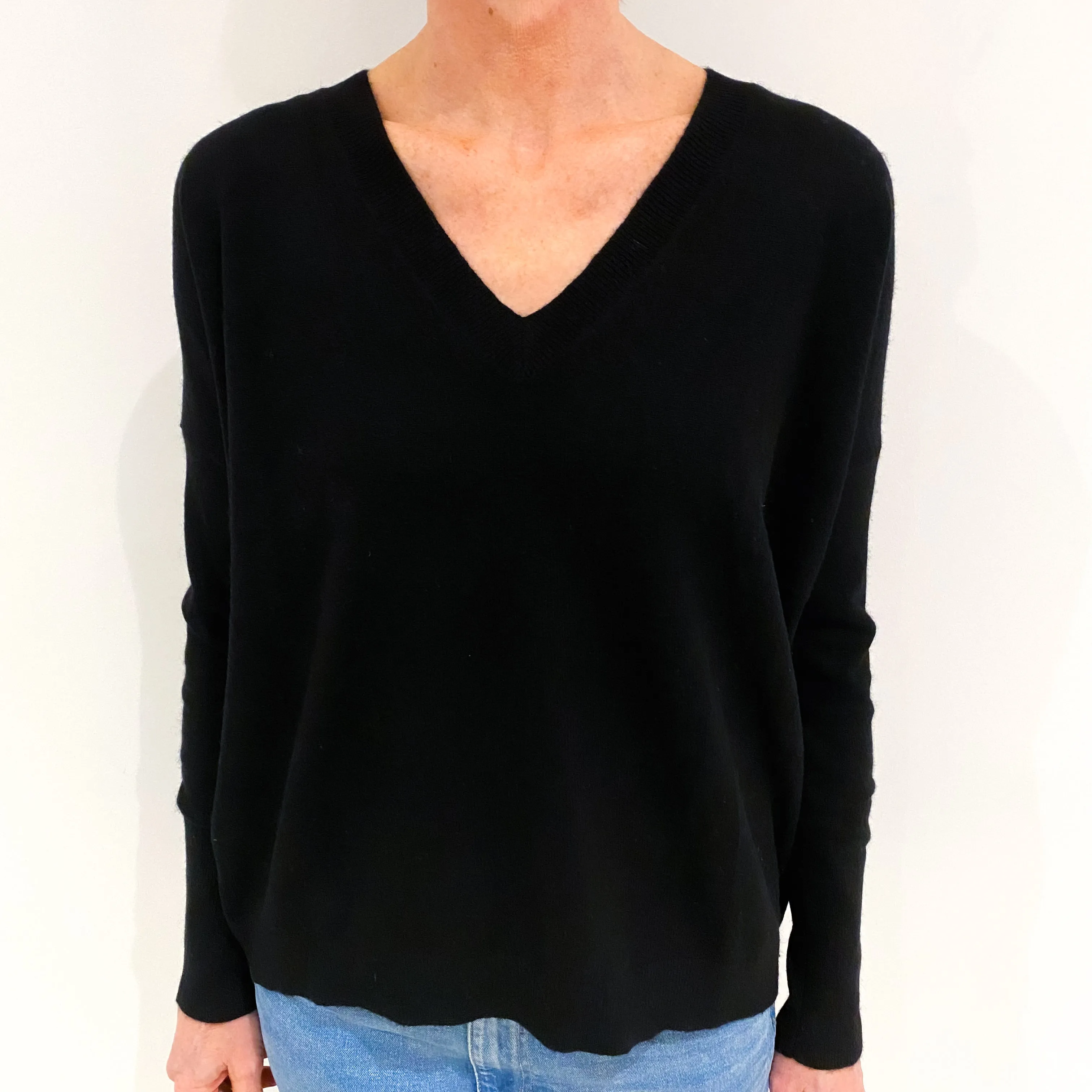 Black Boxy Cashmere V Neck Jumper Small
