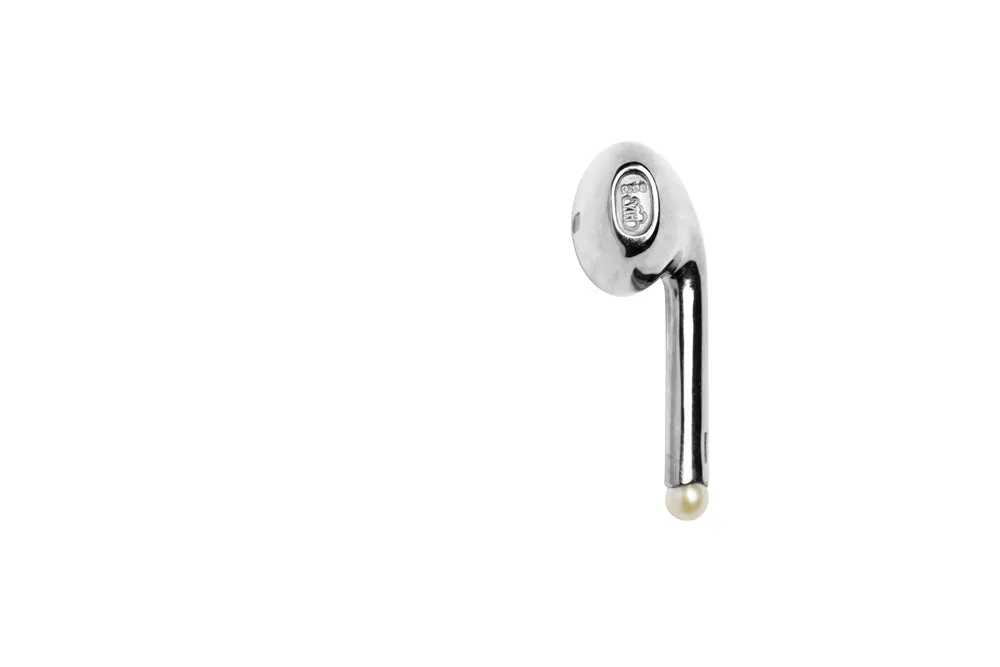 Earphone Silver Earring w. Pearl