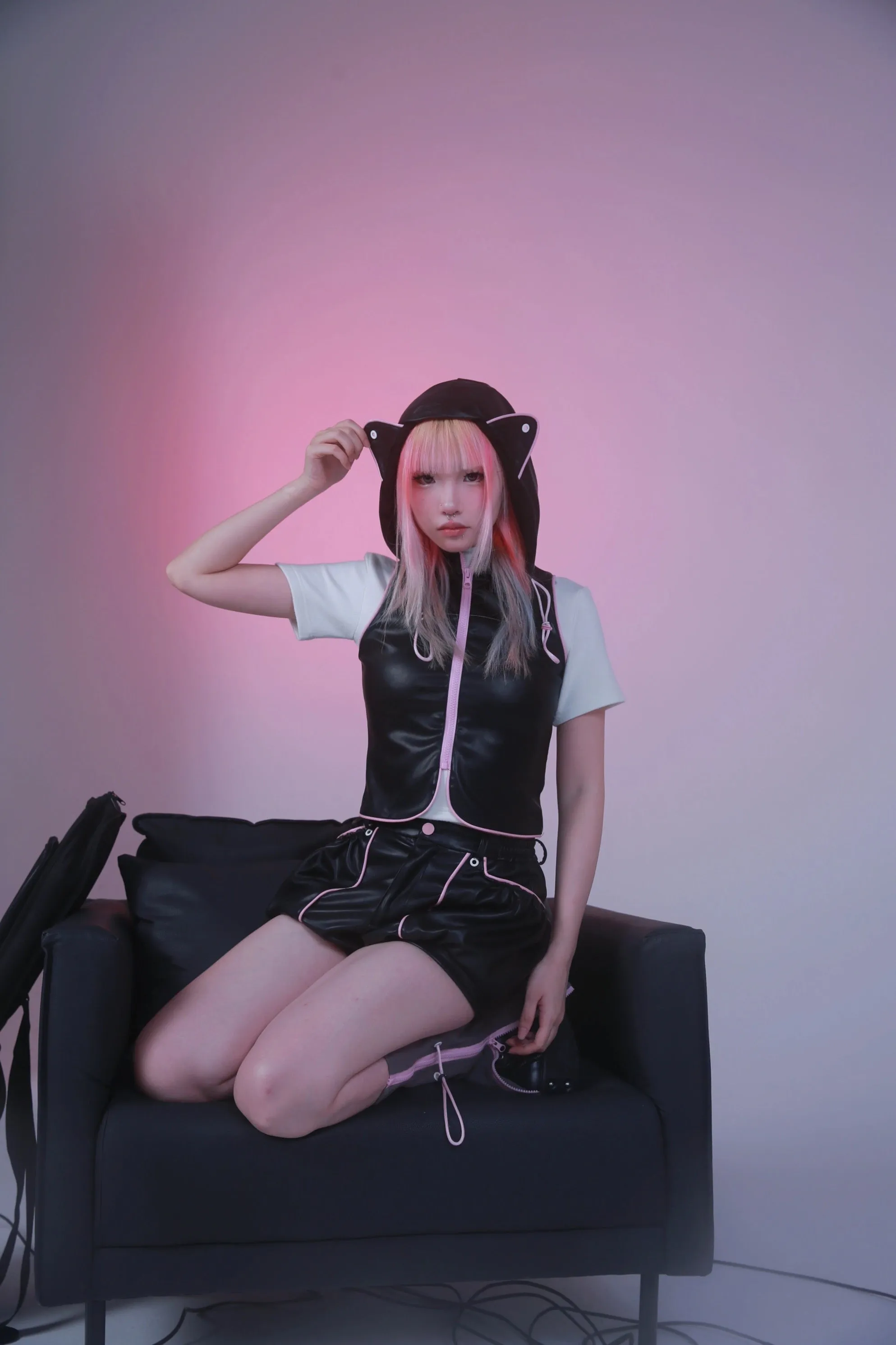 [Evil tooth] Cat Ear Hooded Leather Jacket