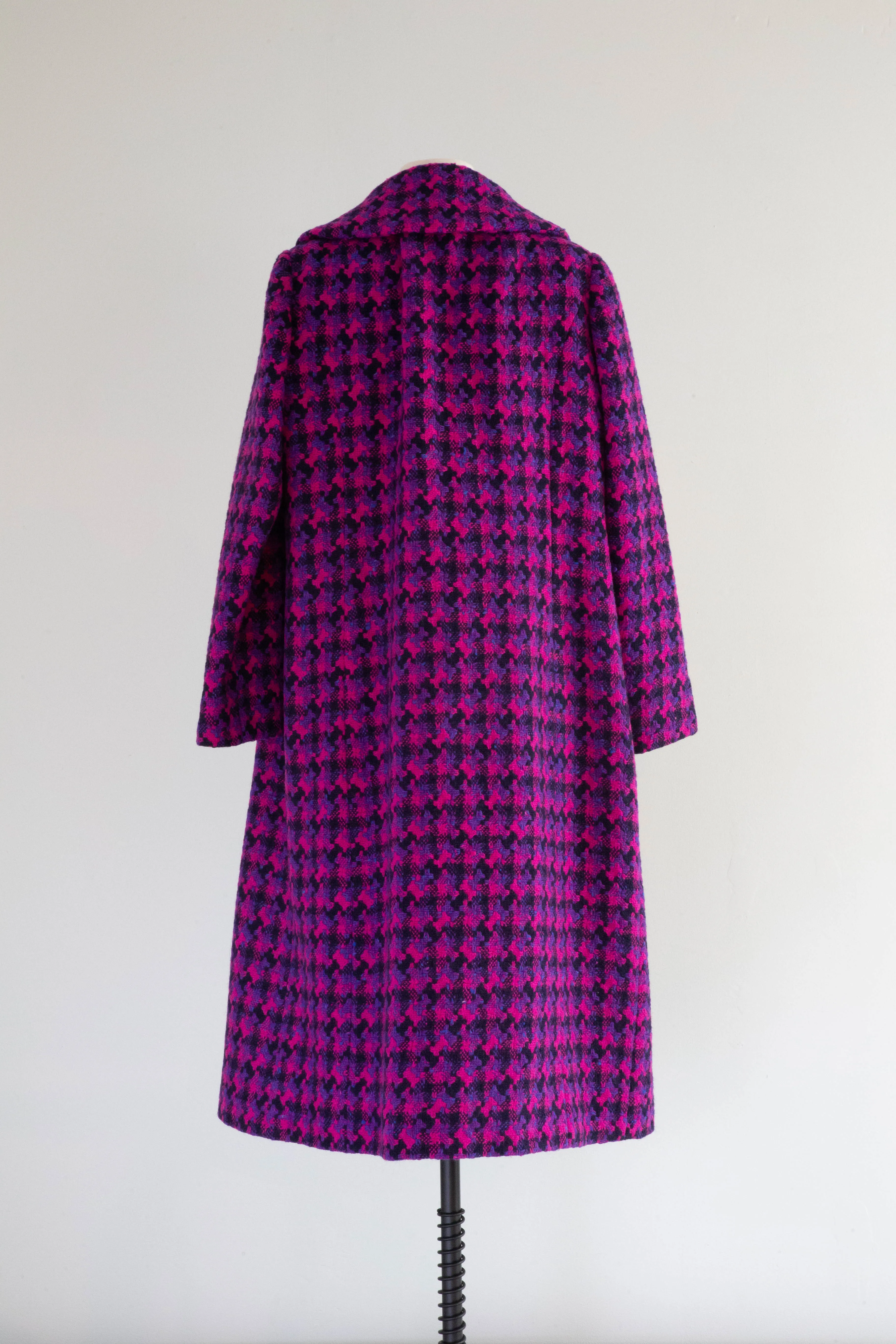 Fabulous 1960's Brilliant Houndstooth Jewel Tone Wool Coat / large