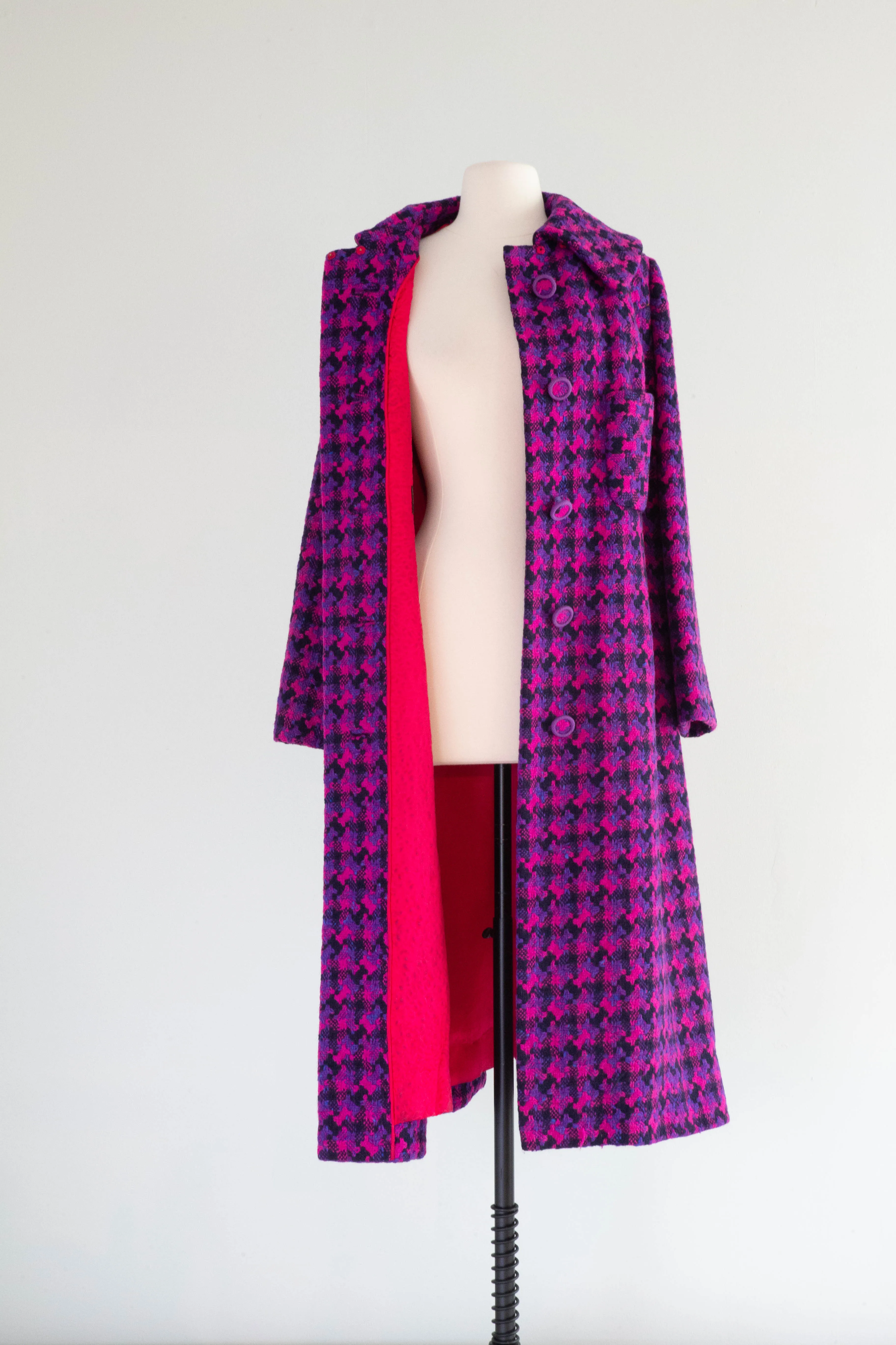Fabulous 1960's Brilliant Houndstooth Jewel Tone Wool Coat / large