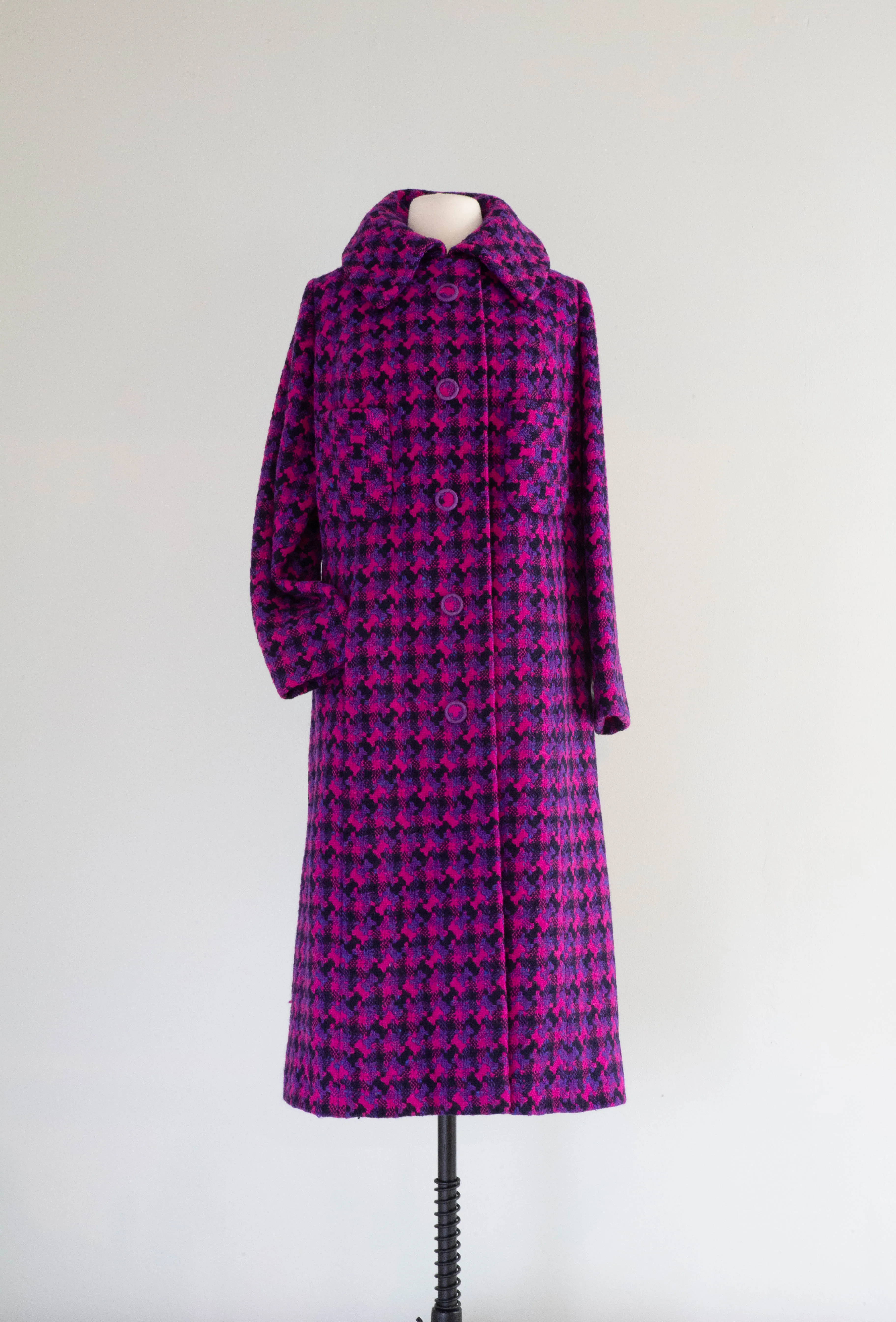 Fabulous 1960's Brilliant Houndstooth Jewel Tone Wool Coat / large