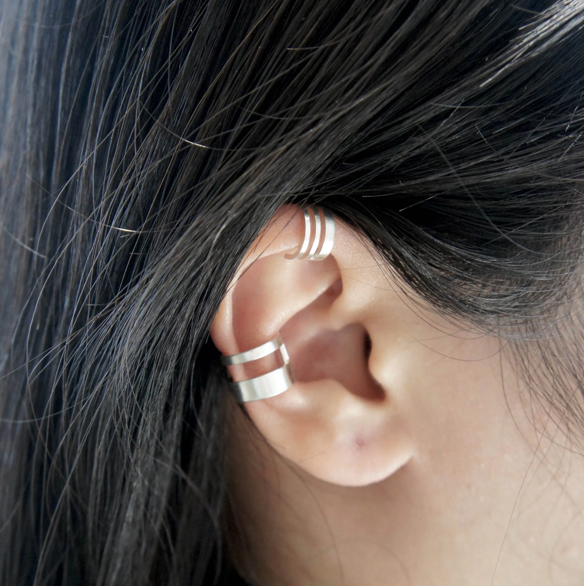 HSU Open Line Sterling Silver Ear Cuff (UL)