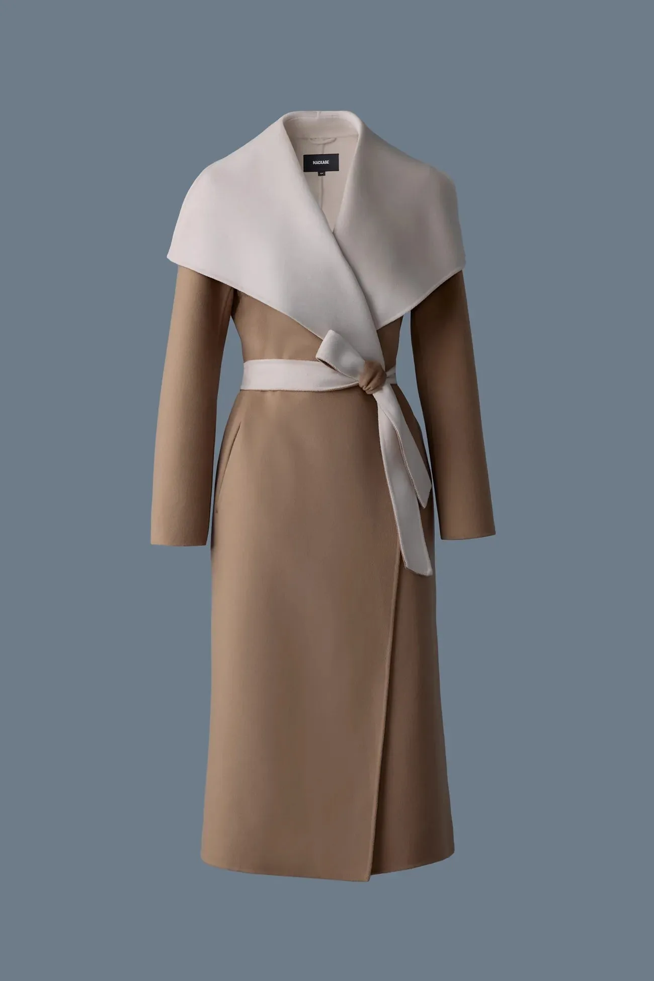 Mai-Cn  Light Camel Trench