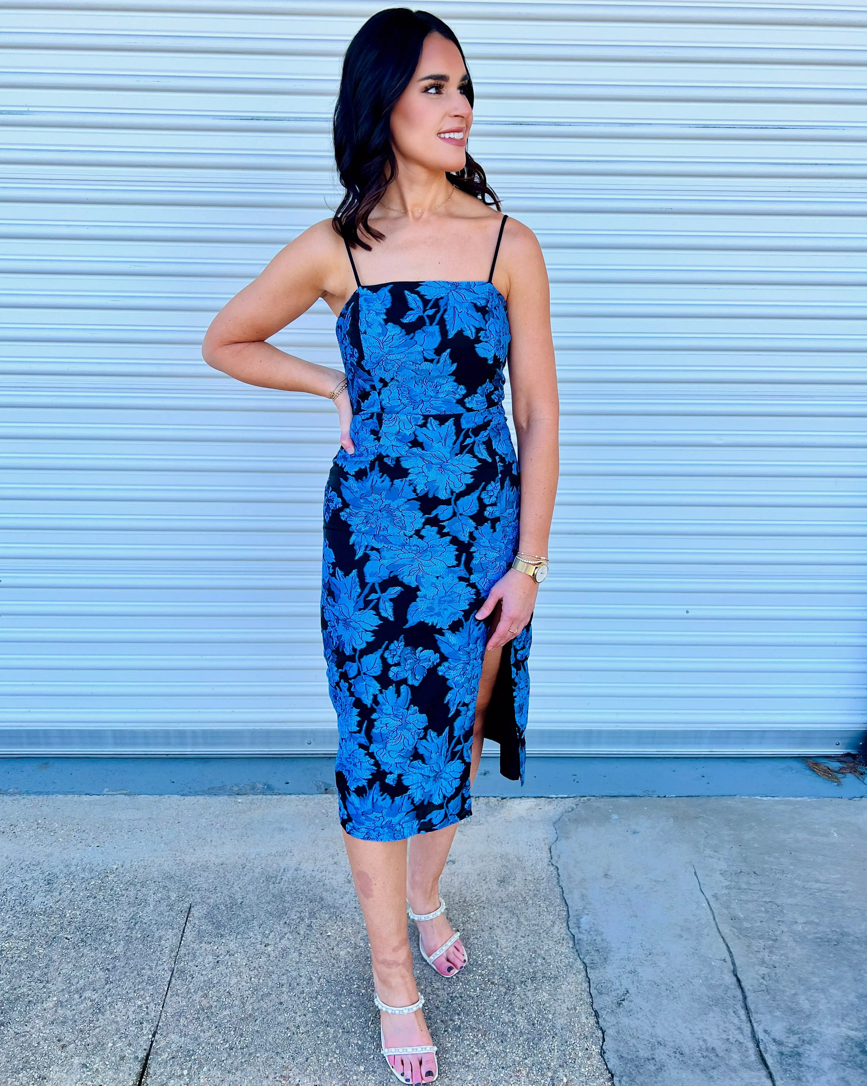 MIDNIGHT DREAMING BLUE FLORAL MIDI DRESS