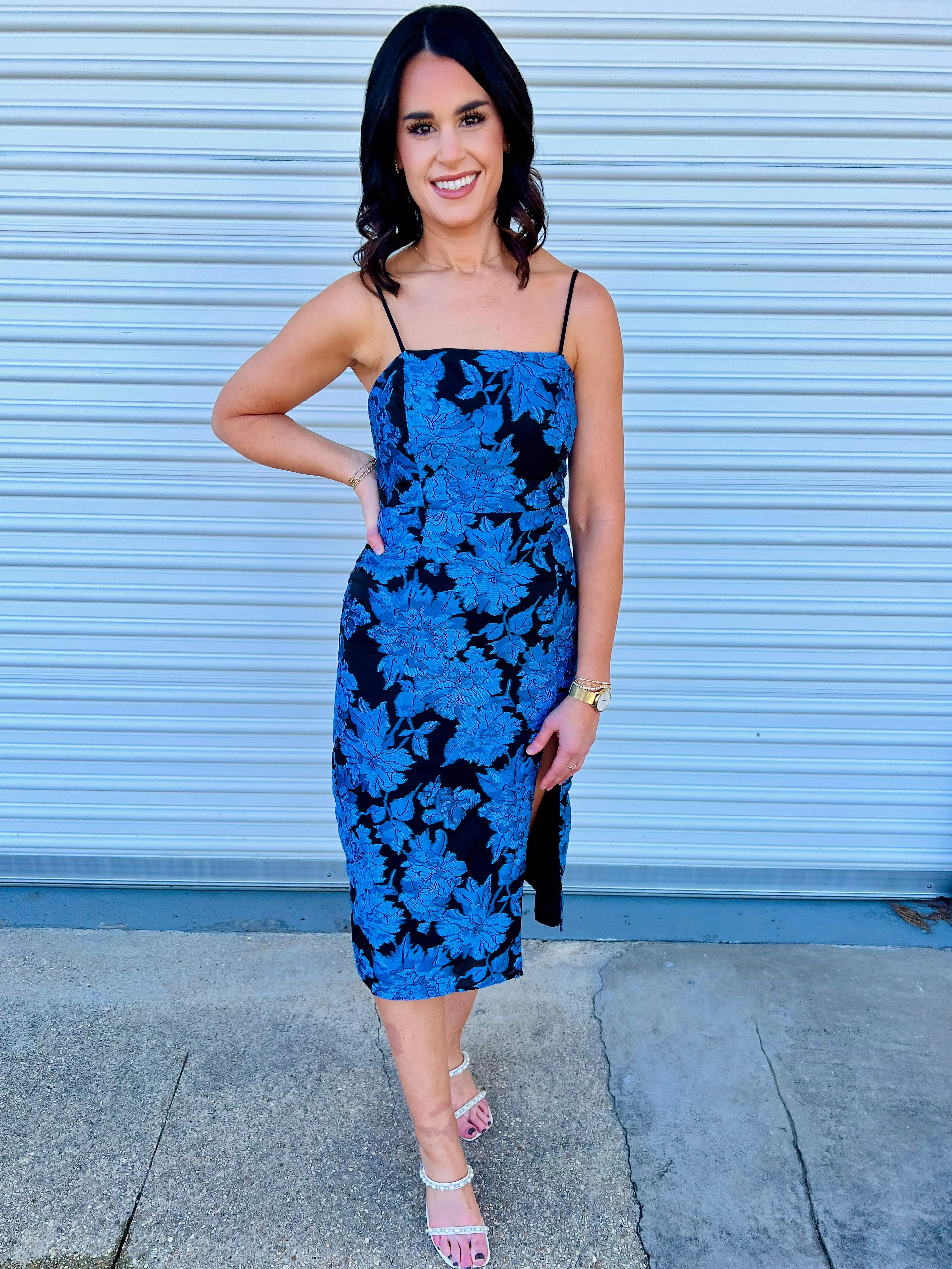 MIDNIGHT DREAMING BLUE FLORAL MIDI DRESS