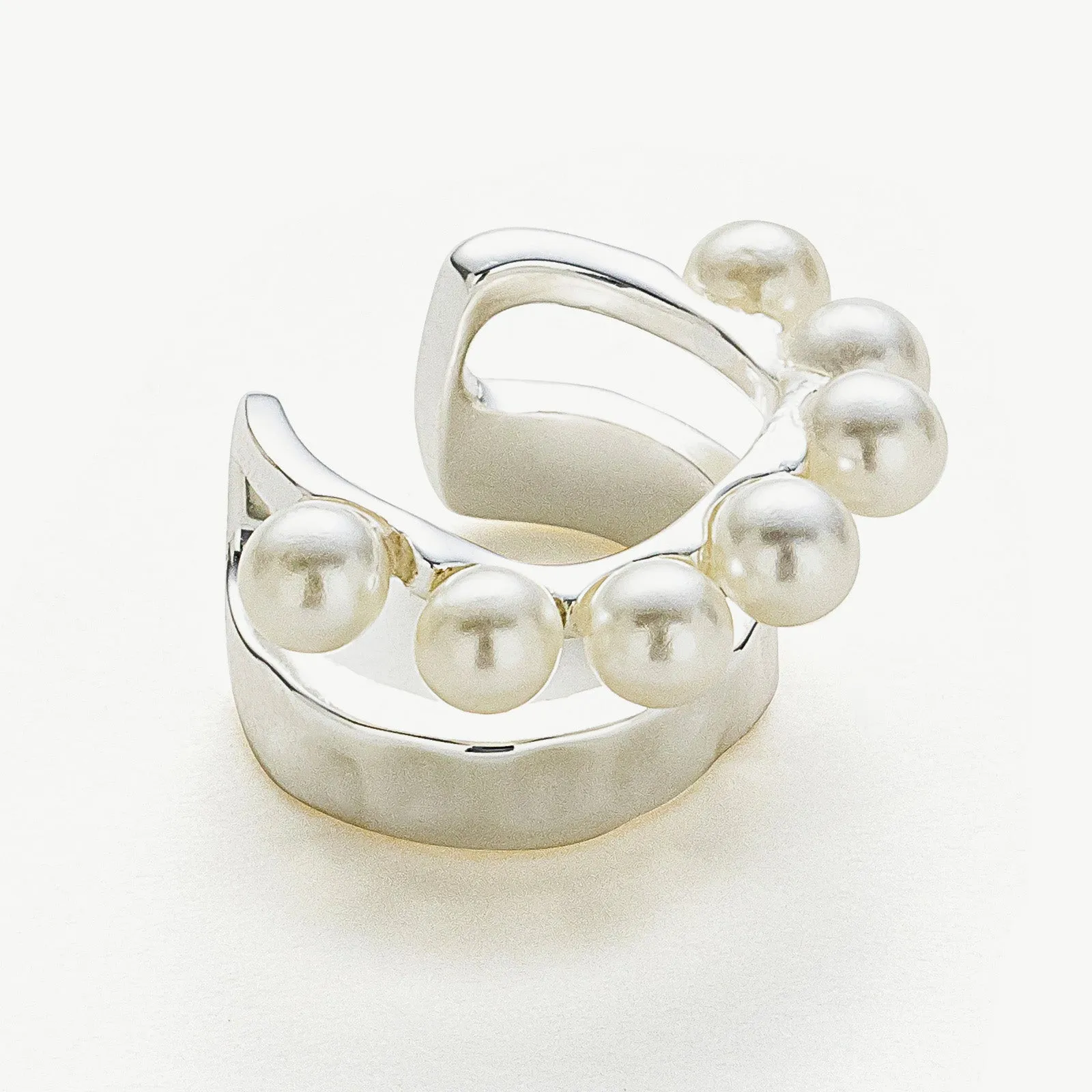 Pearls Ear Cuff