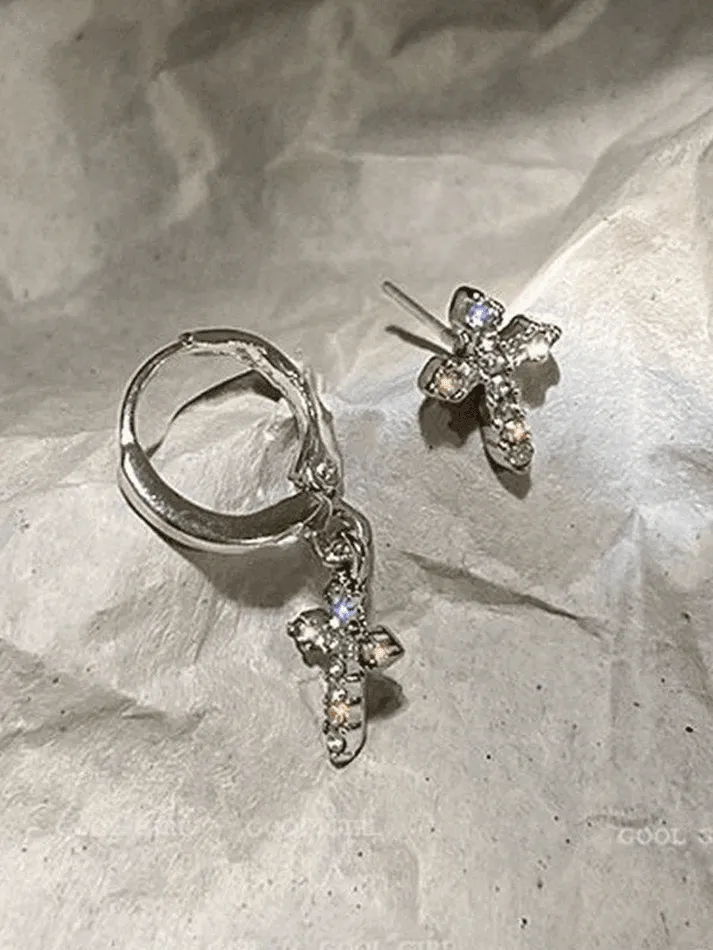Rhinestone Cross Decor Earring