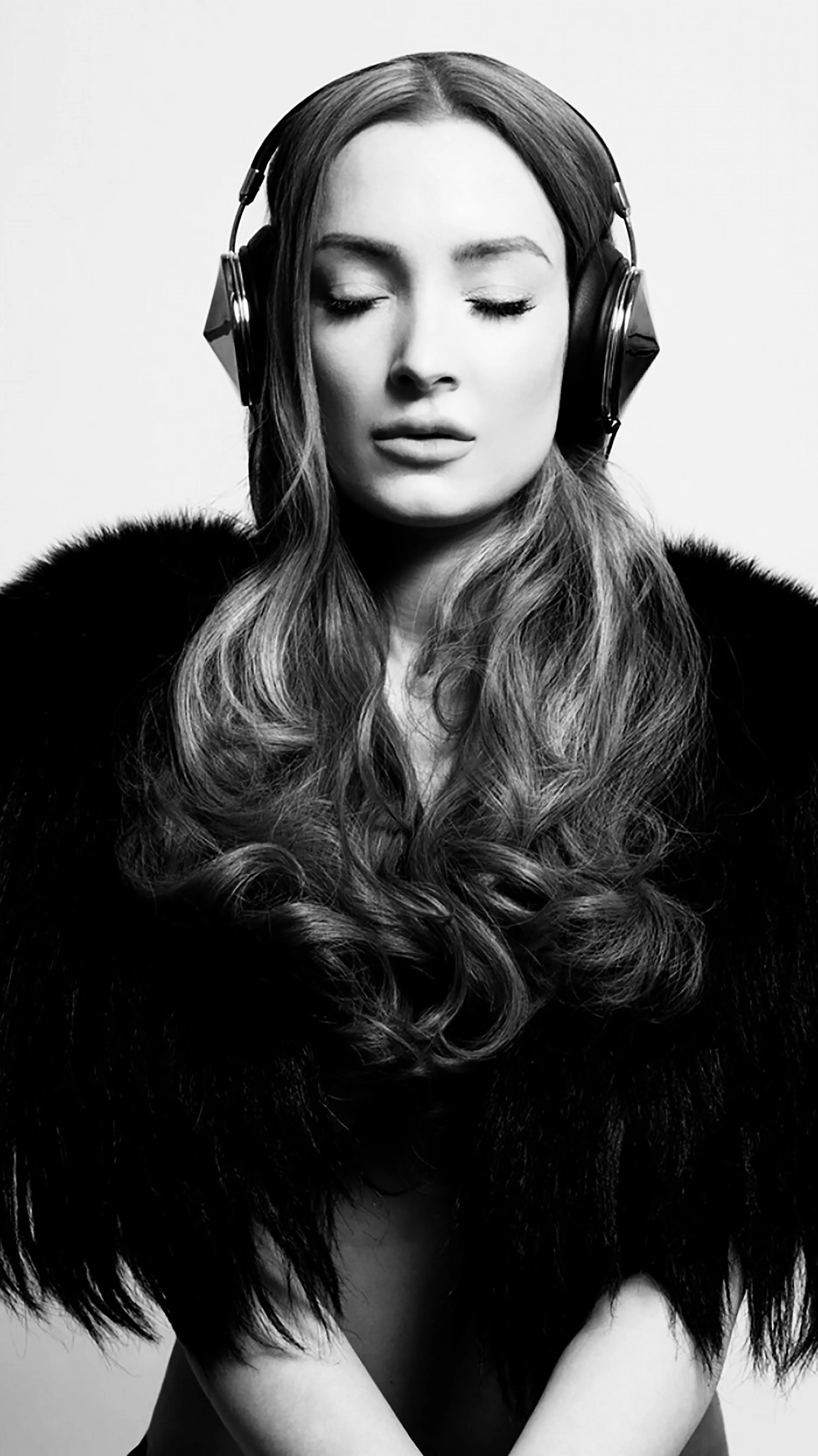 TAYLOR GUNMETAL - WIRELESS