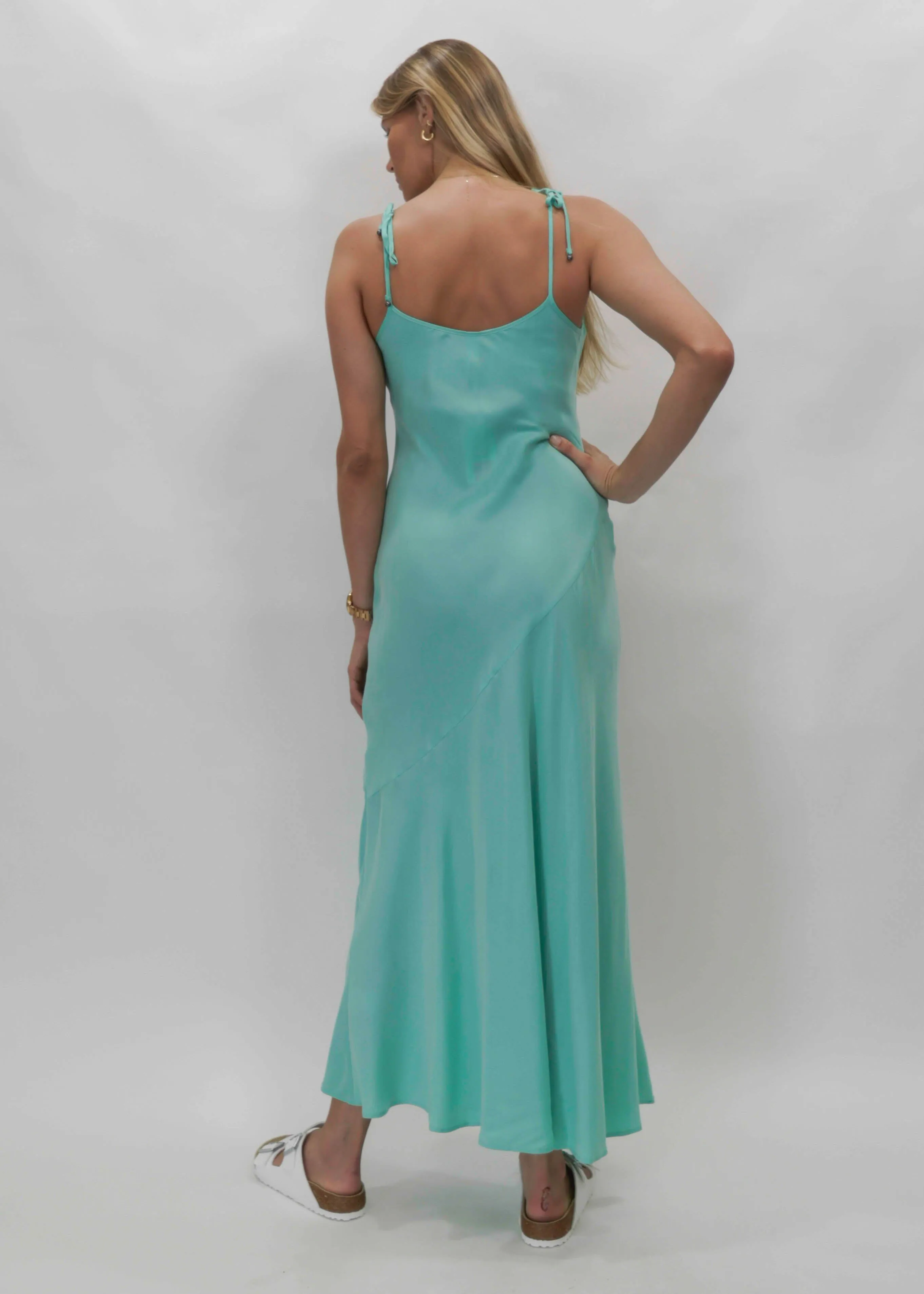 Tigerlily Hala Midi Dress