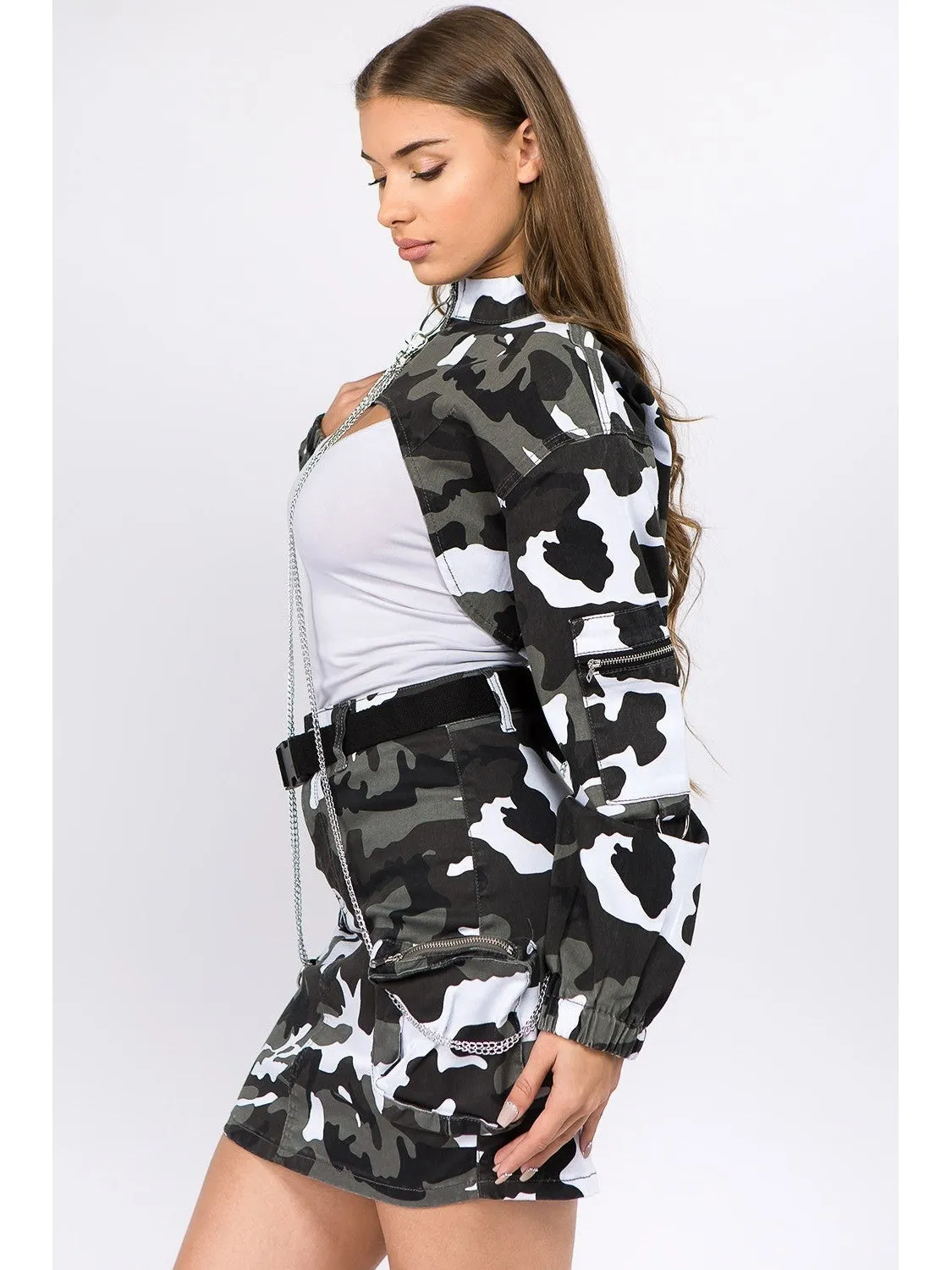 Women American Bazi Camouflage Cropped Jacket with Chains